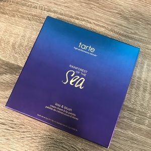 NIB Tarte Cosmetics Cheek and Lip palette
